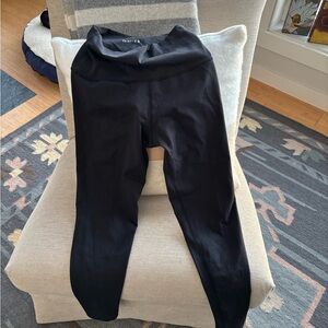 Barre 3 signature black leggings large
